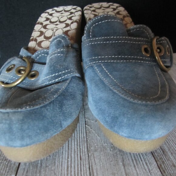 COACH - Light Blue Suede with Rubber Platform Heels - Size 6 - Picture 5 of 8